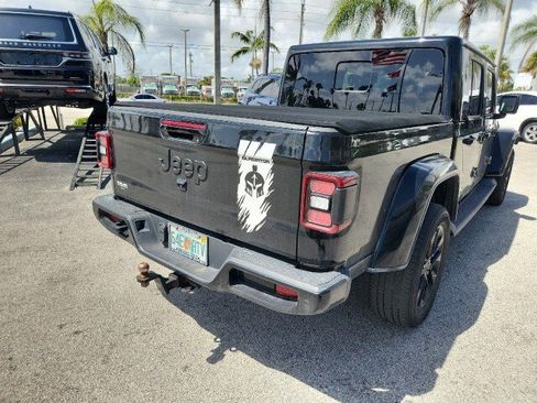 Used 2021 Jeep Gladiator Overland image 8