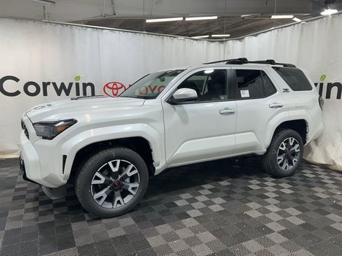 New 2026 Toyota 4Runner TRD Sport AWD/4WD image 4