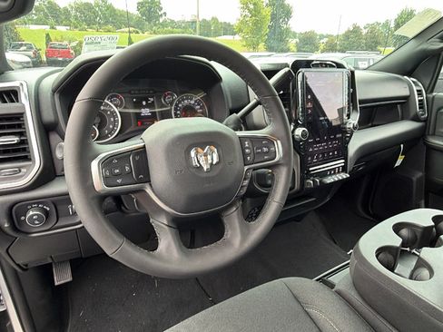 Used 2026 RAM 2500 Big Horn AWD/4WD image 25