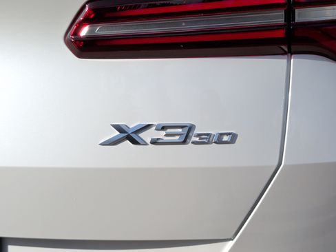 New 2026 BMW X3 xDrive30i w/ Convenience Package AWD/4WD image 12