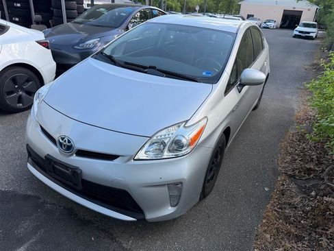 Used 2013 Toyota Prius Two image 6