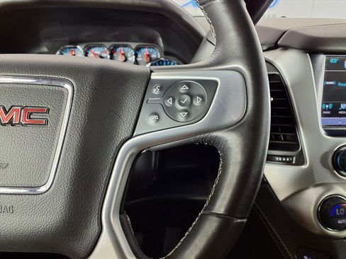 Used 2018 GMC Yukon XL SLT image 11