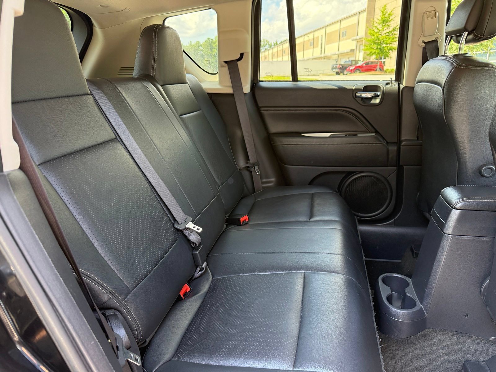 Used 2017 Jeep Compass High Altitude FWD image 41