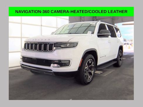 Used 2023 Jeep Wagoneer Series III w/ Convenience Group I RWD image 1
