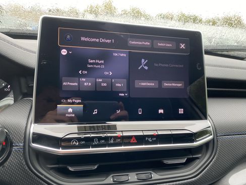 New 2026 Jeep Compass Limited image 19