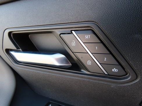 Used 2024 GMC Hummer EV 3X image 61