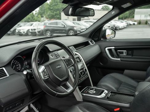 Used 2016 Land Rover Discovery Sport HSE AWD/4WD image 6