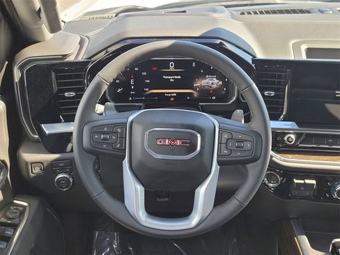 New 2026 GMC Sierra 1500 Elevation image 9