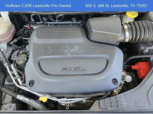 Certified 2021 Chrysler Pacifica Touring-L w/ S Appearance Package image 32