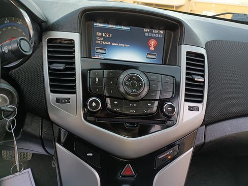 Used 2016 Chevrolet Cruze LT w/ Sun, Sound and Sport Package image 29