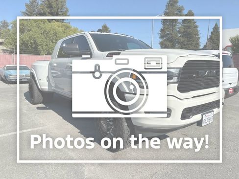 Used 2021 RAM 3500 Laramie AWD/4WD image 1