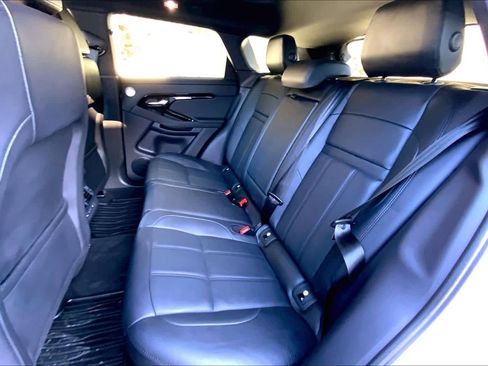 Used 2026 Land Rover Range Rover Evoque Dynamic SE image 20