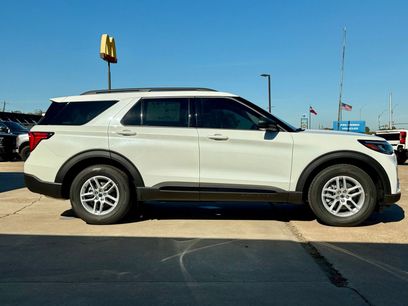 New 2026 Ford Explorer Active w/ Active Comfort Package