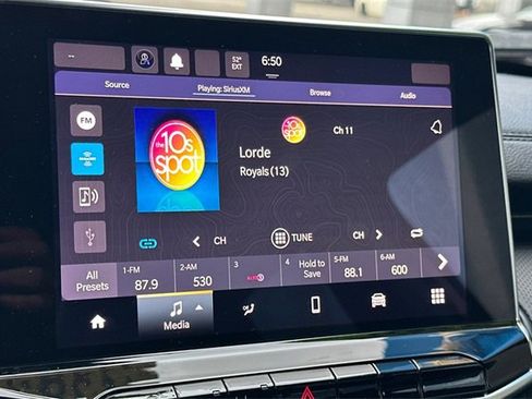 Used 2024 Jeep Compass Latitude w/ Convenience Group image 21