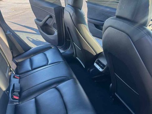 Used 2018 Tesla Model 3 Long Range image 8