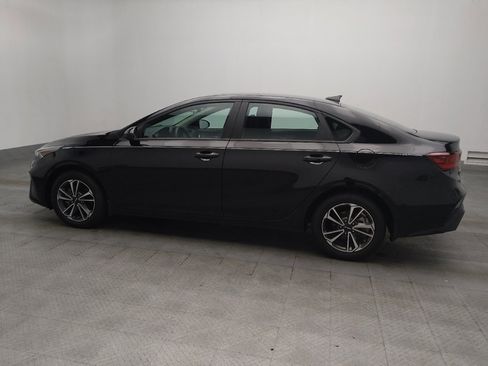 Used 2024 Kia Forte LXS FWD image 3