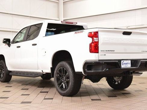 New 2026 Chevrolet Silverado 1500 Custom Trail Boss AWD/4WD image 6