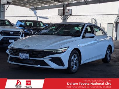Used 2025 Hyundai Elantra SE