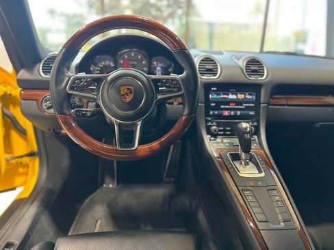 Used 2020 Porsche 718 Cayman S image 23