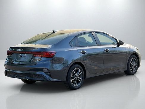 Certified 2024 Kia Forte LXS w/ LXS Technology Package image 4