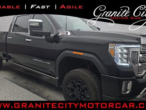 Used 2022 GMC Sierra 2500 Denali w/ Denali Black Diamond Edition image 1