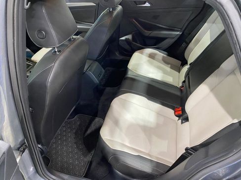 Used 2019 Volkswagen Jetta R-Line w/ R-Line Cold Weather Package FWD image 17