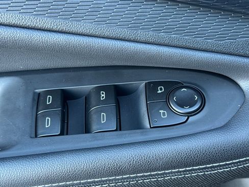 Used 2026 Chevrolet Blazer EV LT image 13