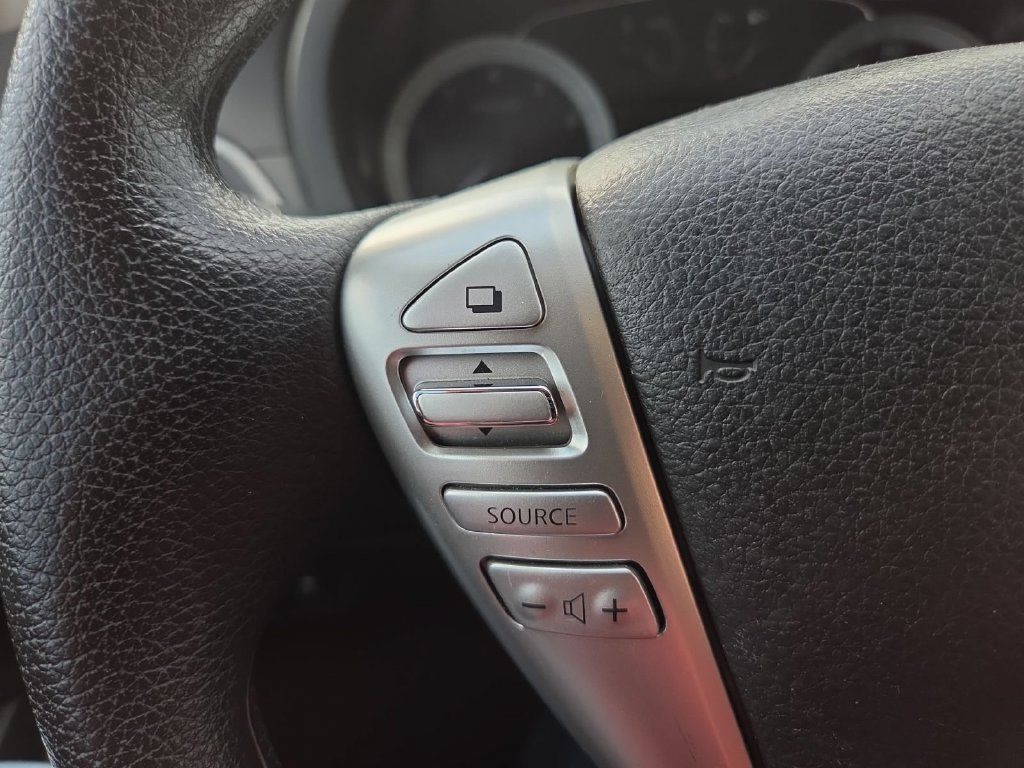 Used 2014 Nissan Sentra SV FWD image 18