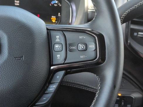 New 2026 RAM 3500 Limited AWD/4WD image 17