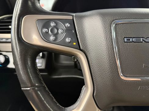 Used 2020 GMC Yukon XL Denali w/ Denali Ultimate Package AWD/4WD image 26