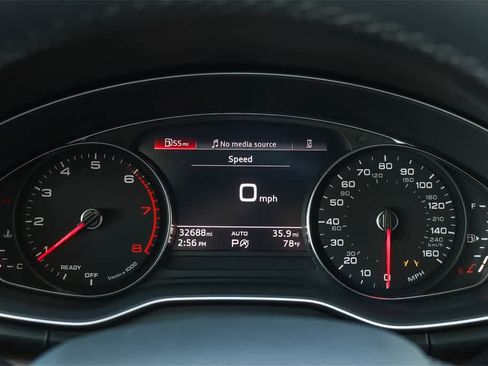 Used 2022 Audi Q5 2.0T Premium w/ Convenience Package image 24