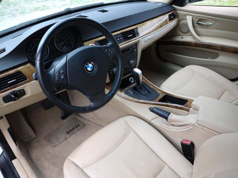 Used 2007 BMW 328i Sedan RWD image 4