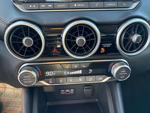 Used 2021 Nissan Sentra SR w/ SR Premium Package image 28