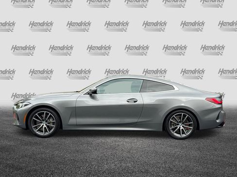 Used 2025 BMW 430i Coupe w/ Premium Package image 8