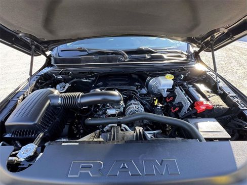 Used 2022 RAM 1500 Big Horn image 12