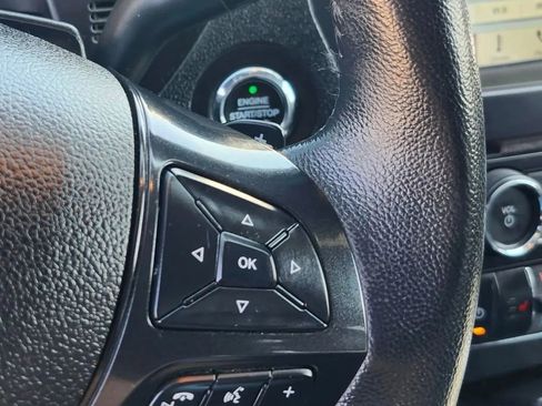 Used 2017 Ford Explorer XLT w/ Equipment Group 202A image 30