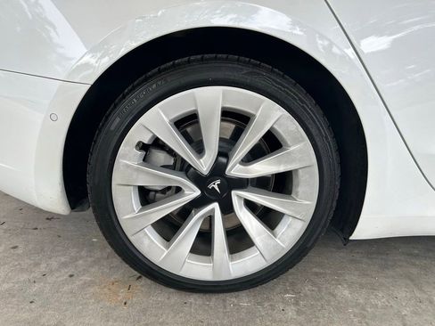 Used 2021 Tesla Model 3 Standard Range Plus RWD image 15