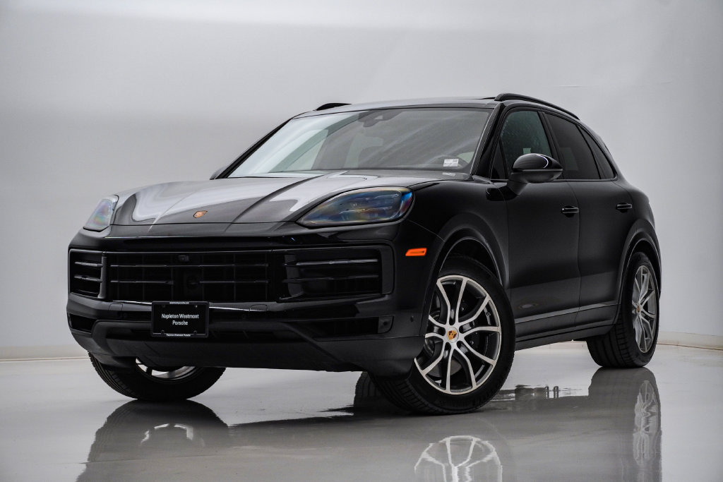 Certified 2024 Porsche Cayenne S AWD/4WD image 1