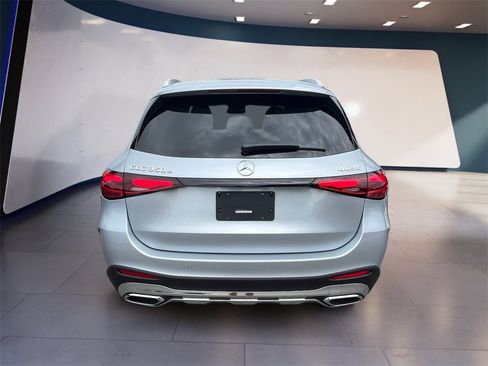 Certified 2025 Mercedes-Benz GLC 350e 4MATIC image 4