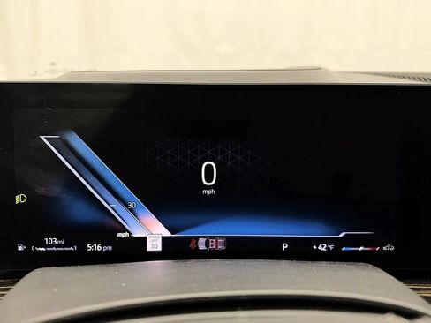 Used 2023 BMW X7 xDrive40i w/ Premium Package AWD/4WD image 15