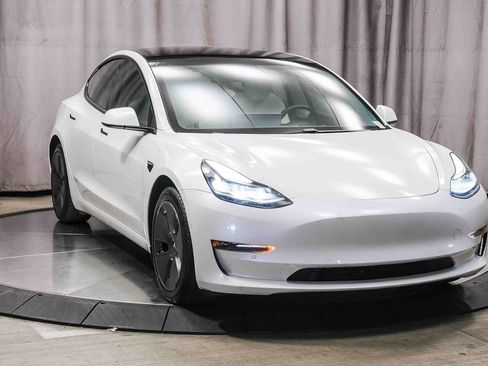 Used 2021 Tesla Model 3 Long Range AWD/4WD image 5