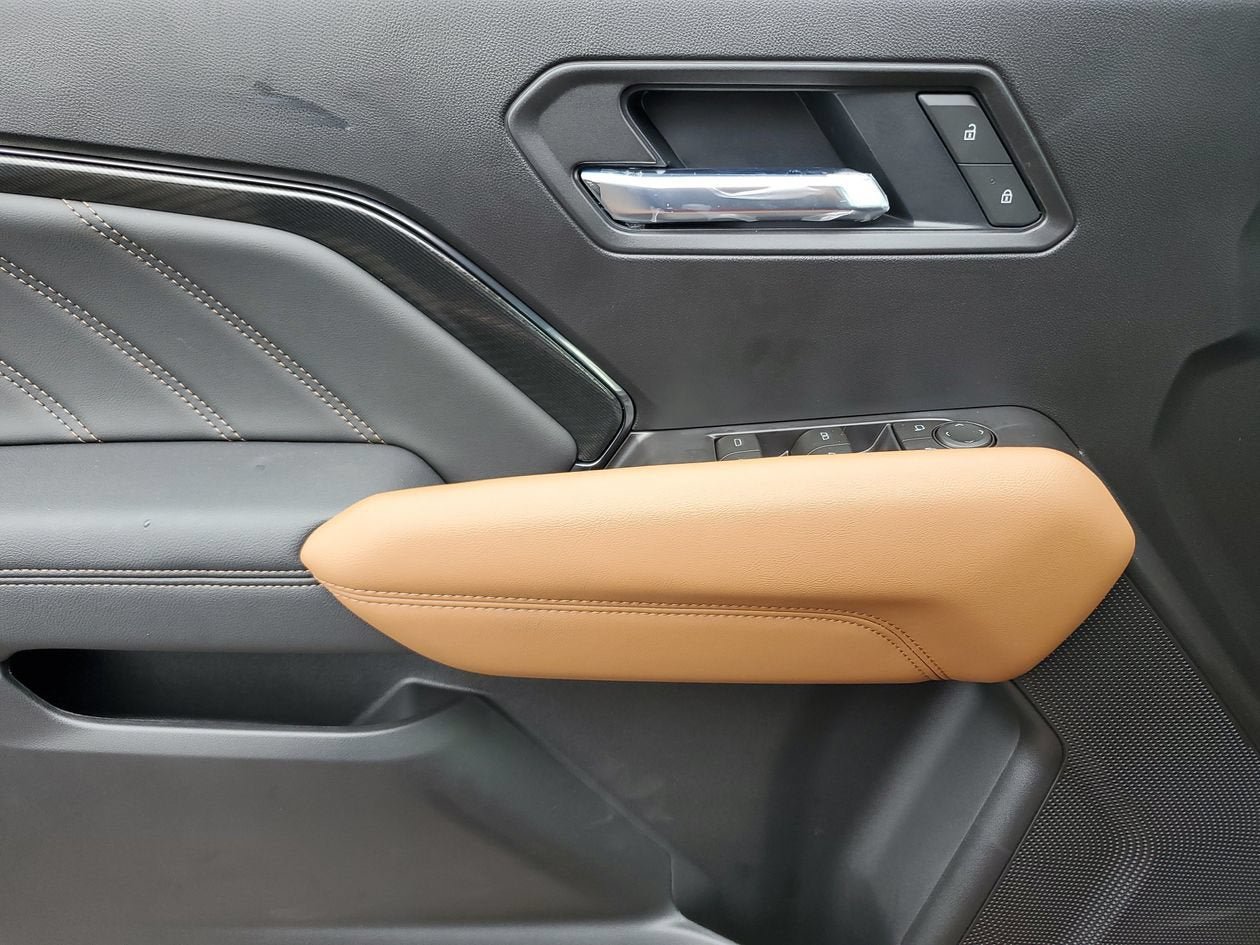 New 2026 GMC Canyon AT4 AWD/4WD image 17