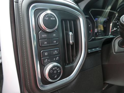 Used 2022 GMC Sierra 2500 Denali w/ Denali Ultimate Package AWD/4WD image 25