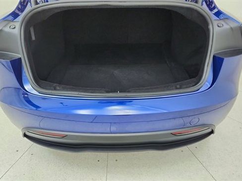 Used 2025 Tesla Model 3 Long Range image 14