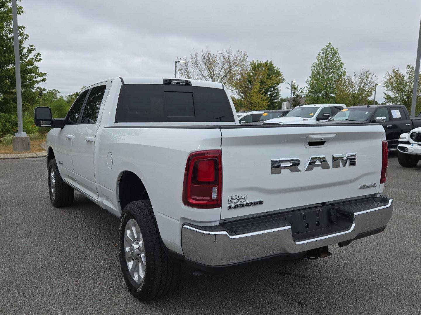 Used 2026 RAM 2500 Laramie AWD/4WD image 5
