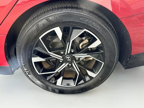 Used 2025 Hyundai Sonata SEL image 11