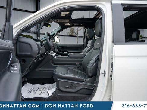 New 2026 Ford Expedition Max Platinum w/ Stealth Appearance Package AWD/4WD image 5