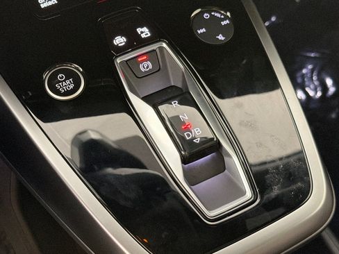 Certified 2024 Audi Q4 e-tron Premium AWD/4WD image 20