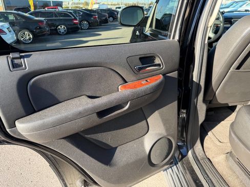 Used 2012 GMC Yukon 4WD Hybrid image 21