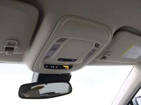 Used 2023 Buick Envision Preferred image 40